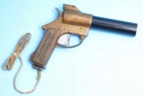 US Military WWII International Flare Gun - no FFL needed (CPD )