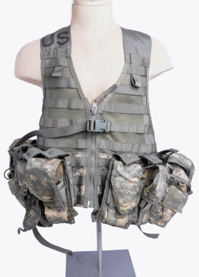 US Army Digital Camo Tactical Vest (DLL)