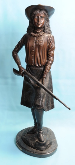 Legends of the West: Annie Oakley Bronze Statue (KEN)