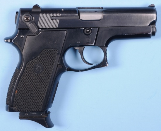 Smith & Wesson Model 469 9mm Semi-Automatic Pistol - FFL #TBP1648(SWX 1)