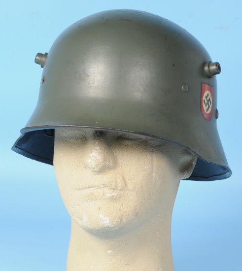German WWII Re-Issued WWI M16 Stalheim Helmet (A)