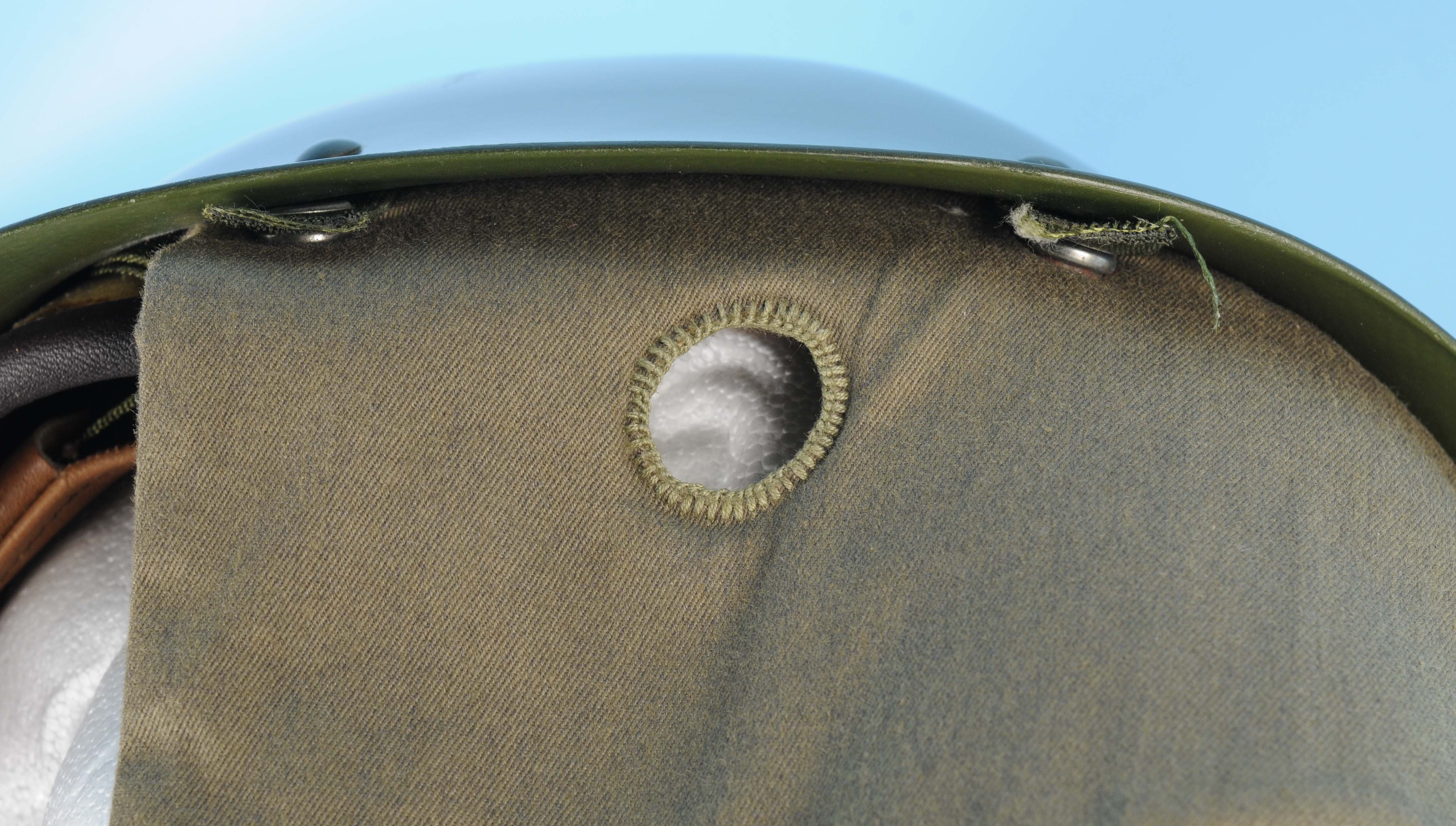 Original 1980s Issue Chinese GK-82 Paratrooper | Proxibid