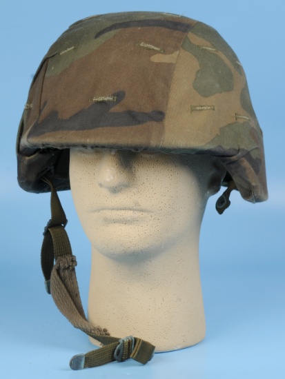 US Military PAGST Woodland Kevlar Helmet Size Medium (ALH)