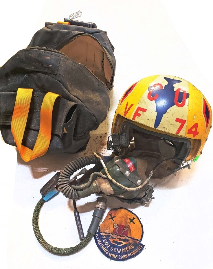 Rare & Original US 1971 Vietnam War USN VF-74 APH-6B Dual Visor Flight Helmet Grouping (LMJ)