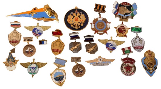 20+ Soviet/Russian Military Awards and Commemorative Pins (A)