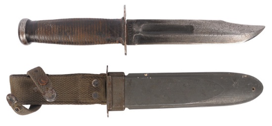 US Marine Corps World War II KaBar MK-2 Fighting Knife (CWA)