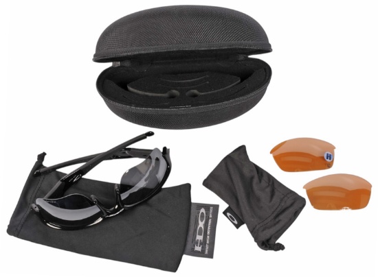 Complete Oakley Tactical Shooting Glasses  (RS)