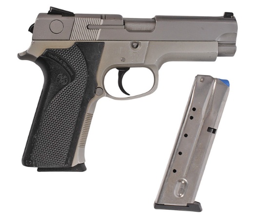 Smith & Wesson Model 4043 40 S&W Semi Auto Pistol FFL #VYJ5145 (SAK1)