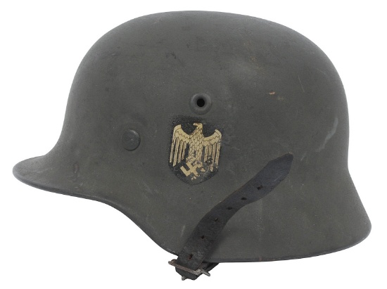 *German Army WWII issue M40 Stalhelm Helmet (B4M)