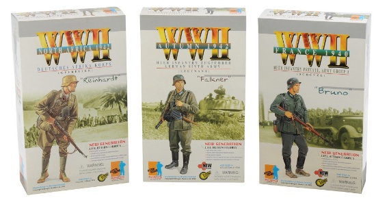 Dragon Inc. WWII German Heer and Afrika Corp Infantry Action Figure Lot of 3(C3T)