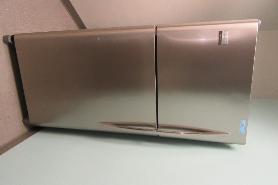FRIGIDAIRE GALLERY STAINLESS STEEL FRONT REFRIGERATOR