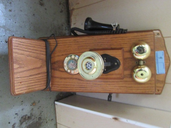 OAK REPRODUCTION PHONE