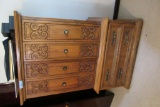 OAK CHEST