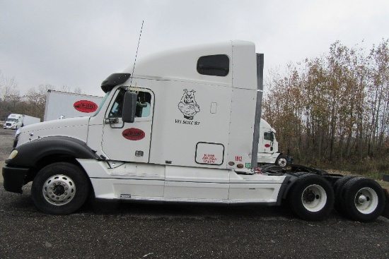 2007 FREIGHTLINER COLUMBIA, DETROIT 60, EATON - TRUCK STARTS & RUNS