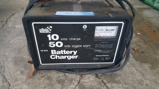 CRAFTSMAN BATTERY CHARGER