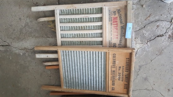 4 WASHBOARDS