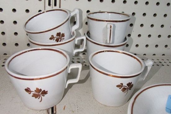 TEA LEAF DESIGN CUPS