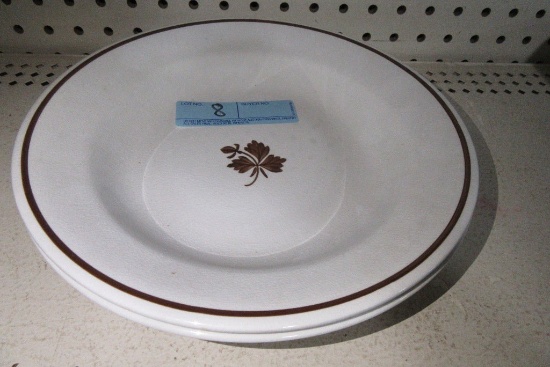 ALFRED MEAKIN MADE IN ENGLAND ROYAL IRONSTONE CHINA TEA LEAF PATTERN PLATE