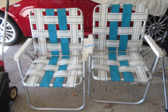 2 SUNBEAM FOLDABLE CHAIRS