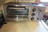 WARING TOASTER OVEN AND TOASTER COMBINATION