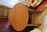 OAK TV TRAYS WITH STAND