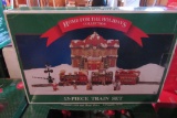 HOME FOR THE HOLIDAYS COLLECTION 13 PIECE TRAIN SET
