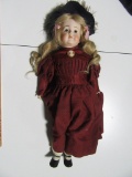 SIMON AND HALBIG NUMBER 117/A ANTIQUE  DOLL