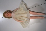 VINTAGE BALLERINA DOLL MADE IN USA 16VW