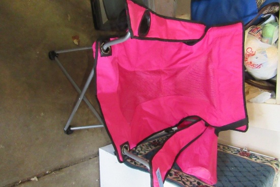 PINK FOLD UP OUTDOOR CHAIR