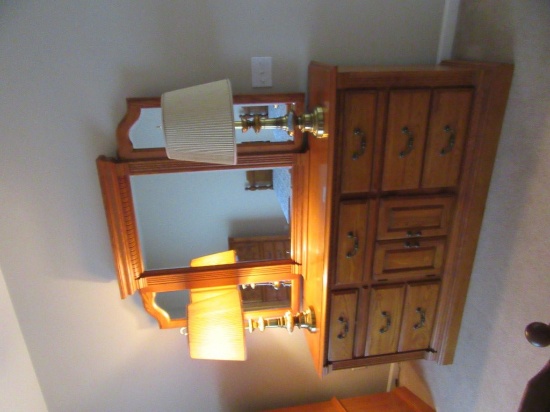 AMERICAN DREW DRESSER WITH MIRROR. SIDE MIRRORS ARE MOVABLE
