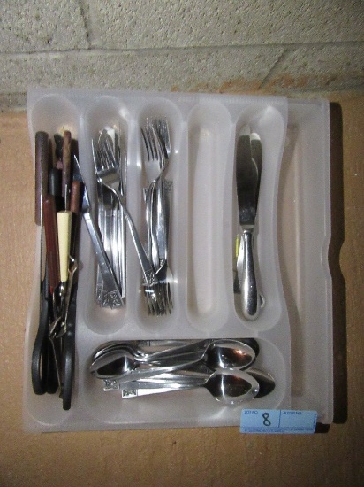 TRAY OF FLATWARE AND KITCHEN UTENSILS