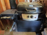 GRAND GOURMET GAS GRILL WITH EXTRA TANK