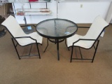 OUTDOOR UMBRELLA TABLE SET INCLUDES GLASS TOP TABLE WITH UMBRELLA CAPACITY