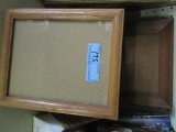 ASSORTMENT OF PICTURE FRAMES