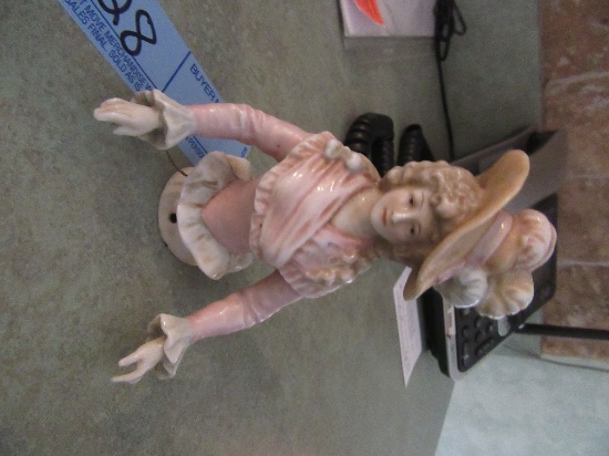 VICTORIAN LADY FIGURINE FOR TOP OF PIN CUSHION