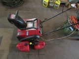 SNAPPER LE SERIES 17 SNOWBLOWER WITH GAS CANS