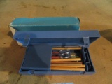 DISSECTING KIT IN STANDARD CASE PLASTIC CONTAINER