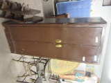 METAL STORAGE CABINET