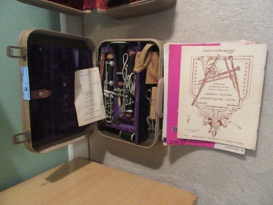 NORMANDY CLARINET AND MUSIC BOOKS