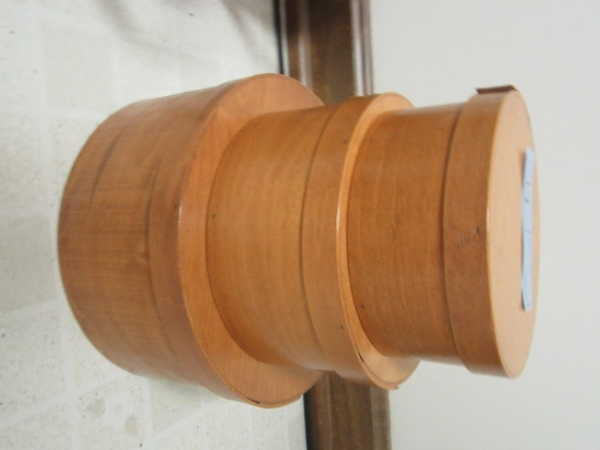 SET OF 3 WOODEN ROUND BOXES WITH LIDS