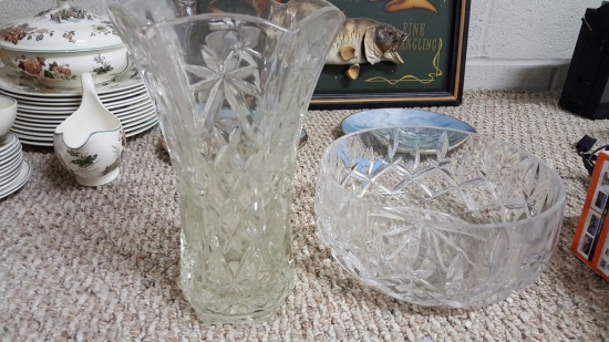 GLASS BOWL AND VASE