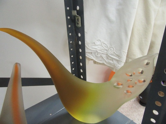 HEAVY GLASS MURANO BIRD FIGURINE