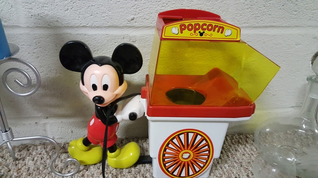 MICKEY MOUSE POPCORN POPPER | Art, Antiques & Collectibles Collectibles |  Online Auctions | Proxibid