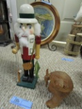 FISHERMAN NUTCRACKER & CARVING