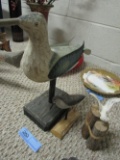 WOODEN BIRD STATUES