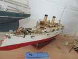 USS OLYMPIA PLASTIC MODEL