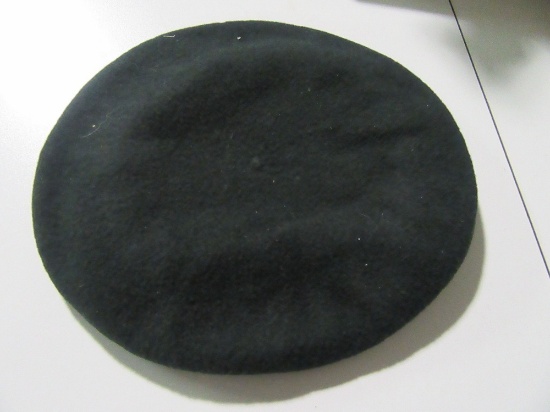 FOREIGN MILITARY BERET SIZE 58 BY BANCROFT