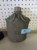 U.S. PLASTIC CANTEEN WITH CASE