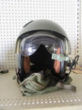 PILOT'S HELMET WITH BAG