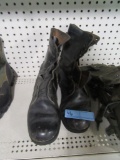 MILITARY BOOTS SIZE 9W